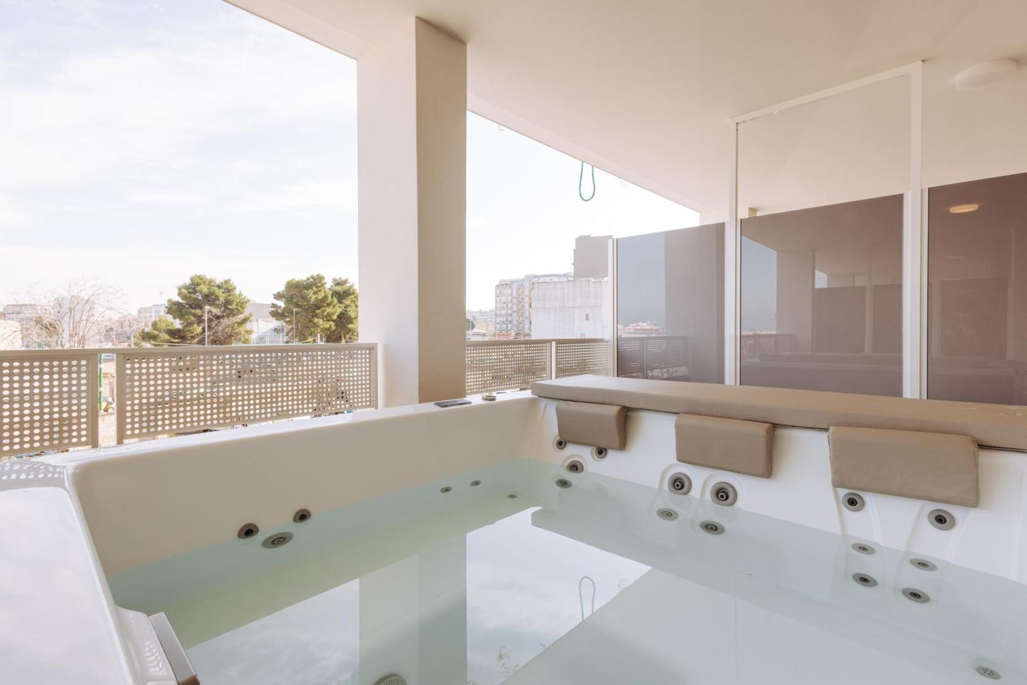 Marisabella Suite Spa 3 Bari Dış mekan fotoğraf