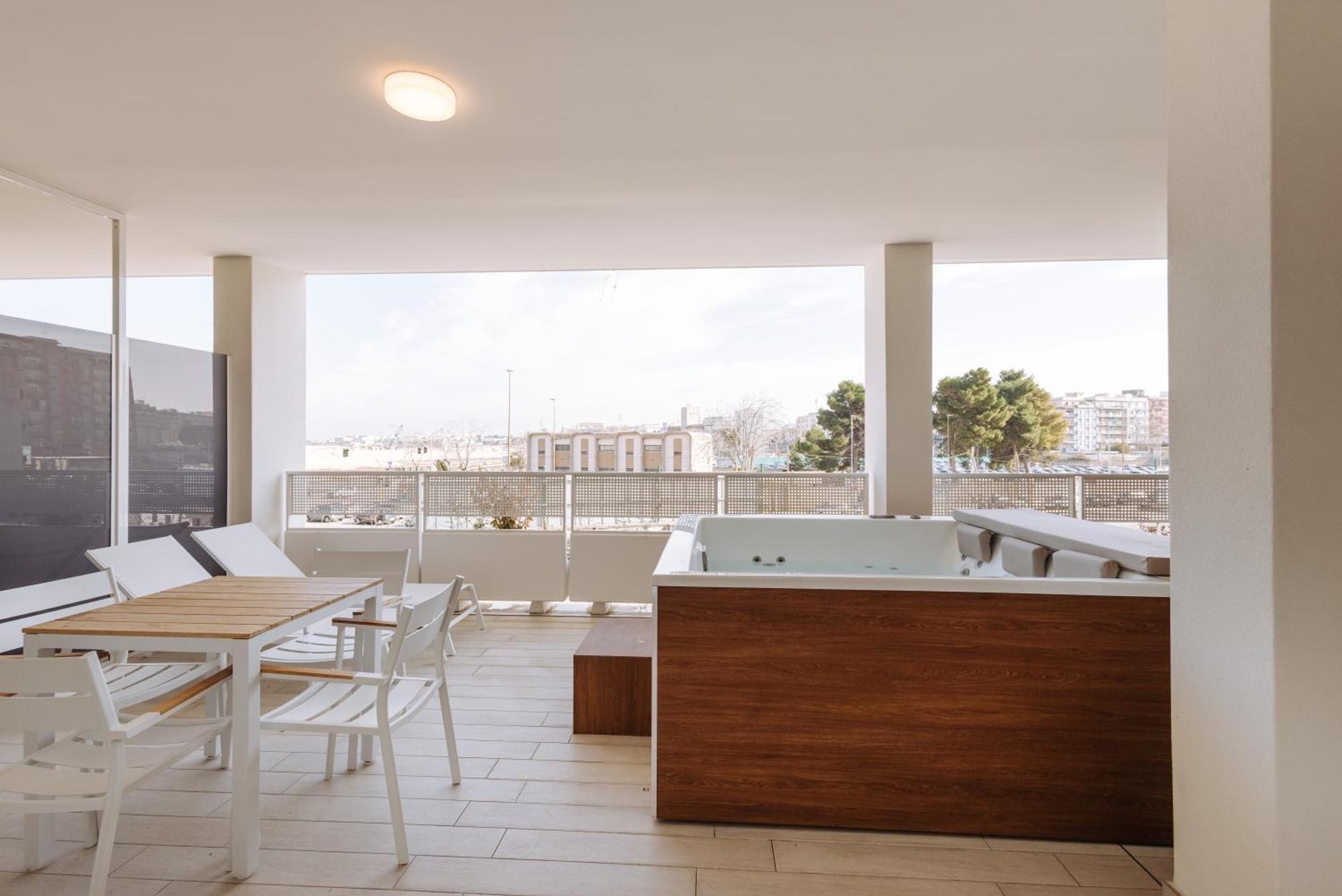 Marisabella Suite Spa 3 Bari Dış mekan fotoğraf